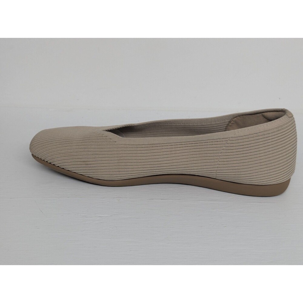 Vivaia Margot Walker Lightweight Square Toe V-Cut Flats-Golden Almond Sz 11 - Picture 6 of 10